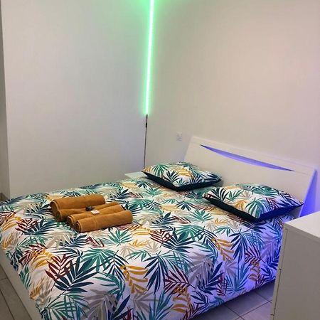 Superbe Appartement Roanne Eksteriør billede